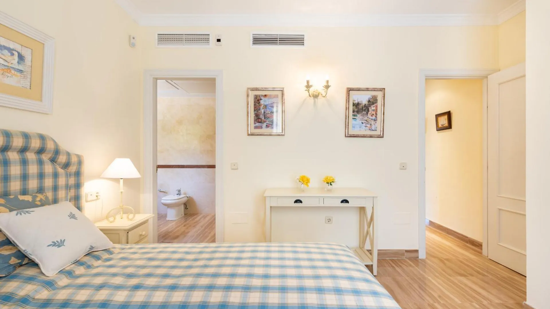 Hacienda Elviria Garden, Marbella Apartment 0*,
