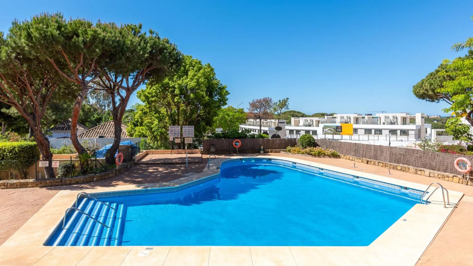 Hacienda Elviria Garden, Marbella Apartment